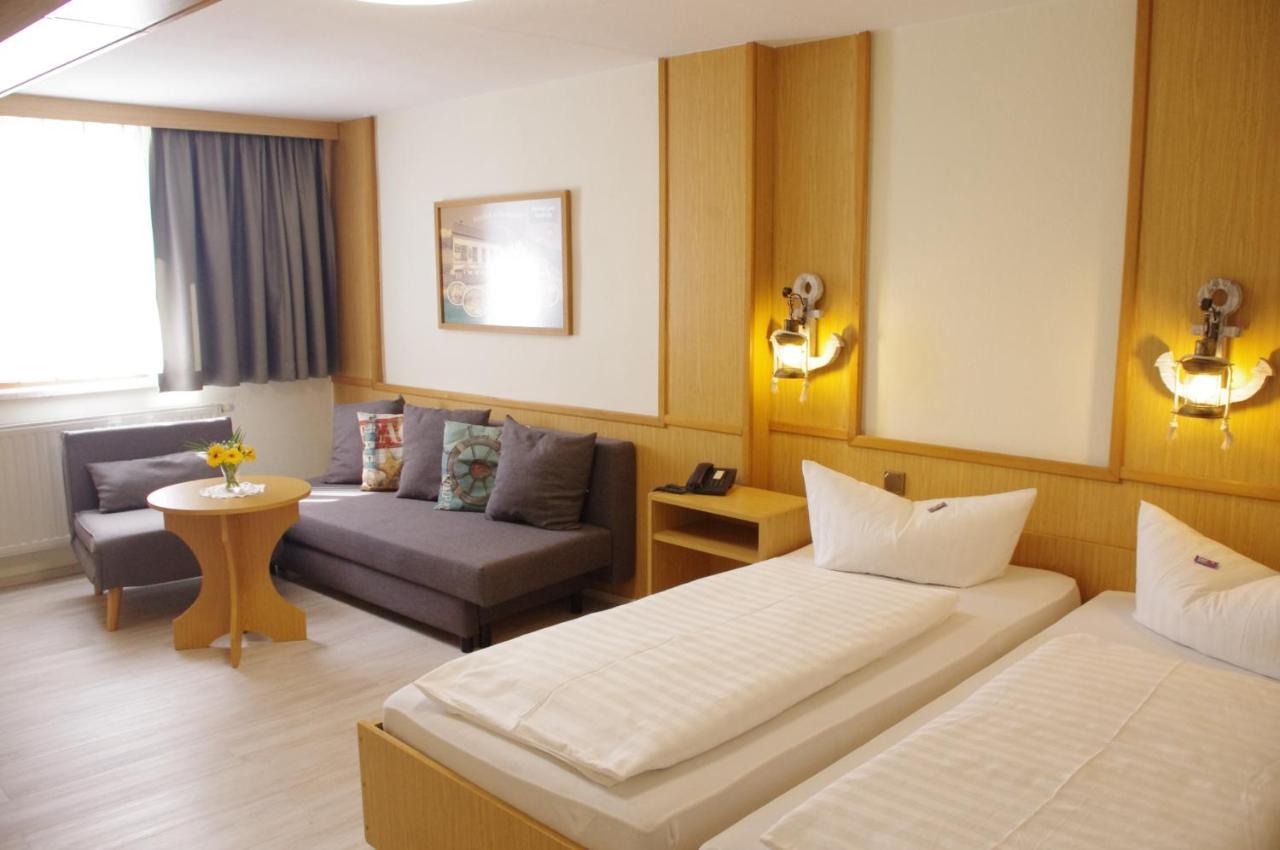 Hotel Gasthof Zum Walfisch คลินเงนธาล ภายนอก รูปภาพ