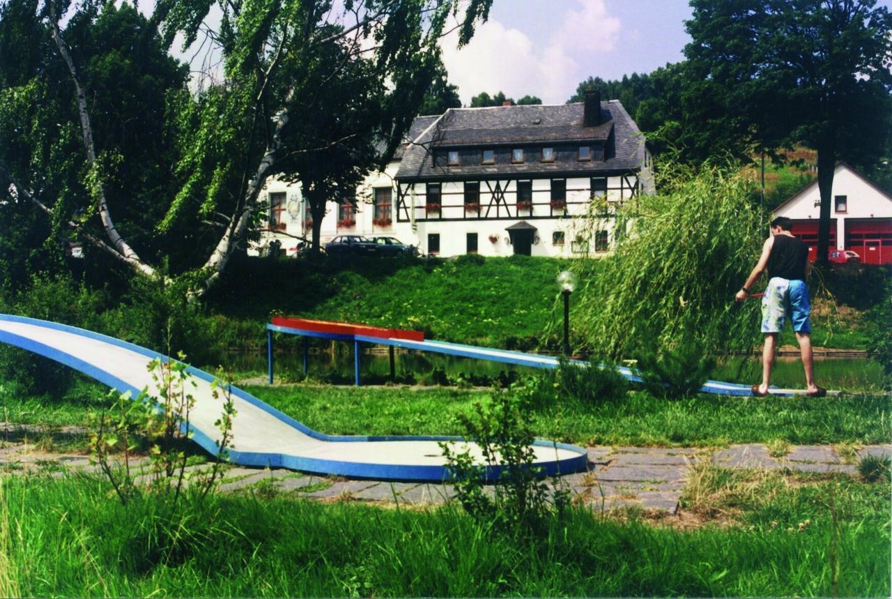 Hotel Gasthof Zum Walfisch คลินเงนธาล ภายนอก รูปภาพ