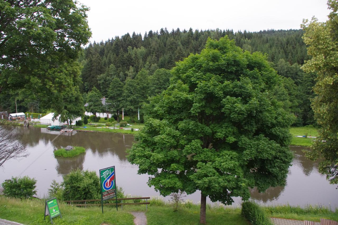 Hotel Gasthof Zum Walfisch คลินเงนธาล ภายนอก รูปภาพ